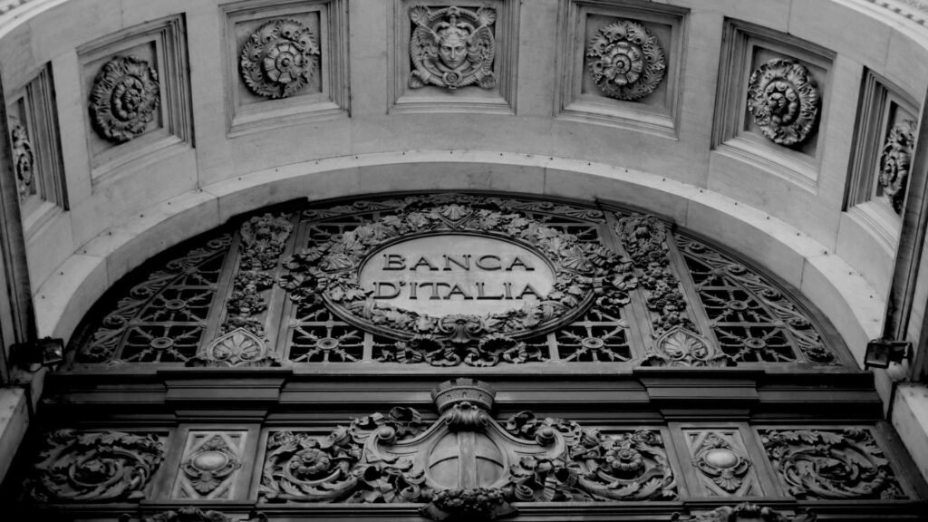 Image of the front of the Bank of Italy